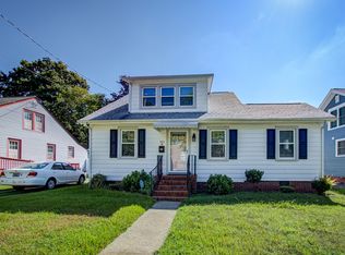 302 Cherokee Rd, Hampton, VA 23661