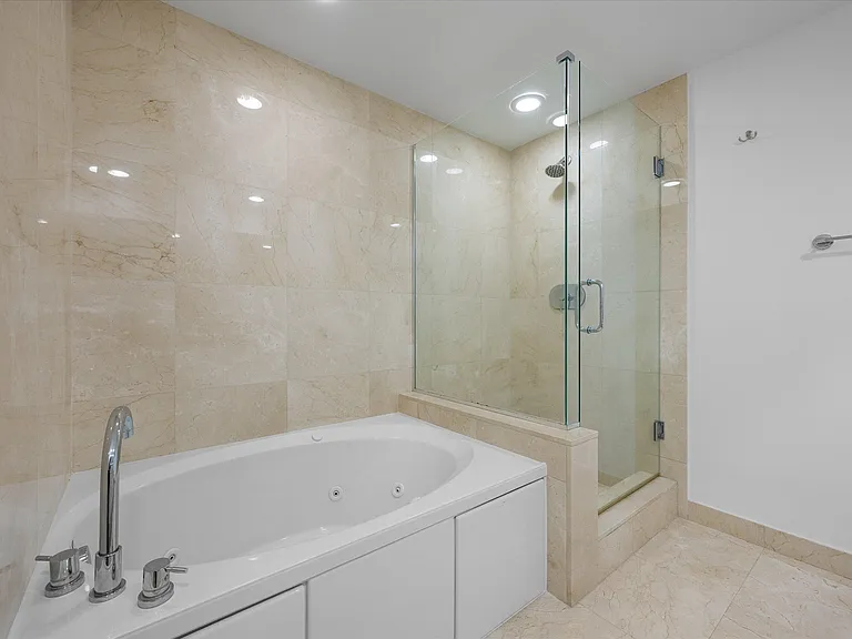 550 Okeechobee Blvd #1605 — Photo 13