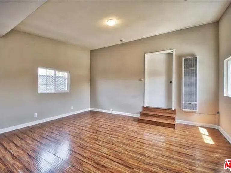 1529 Tremont St #1/2 — Photo 8