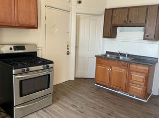 1212-14 W Vine St #1214, Milwaukee, WI 53205