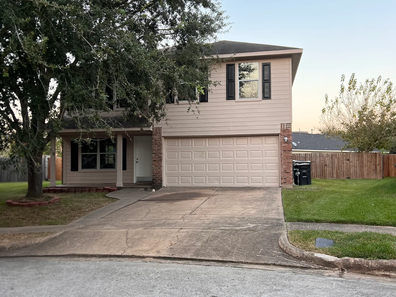 10803 Coral Garden Ln — Photo 1