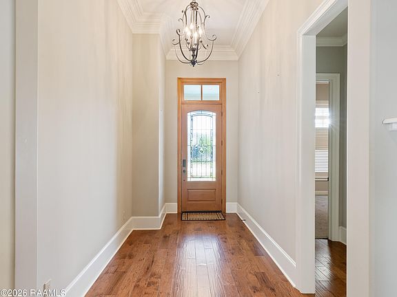 3rd image of 221 Ardenwood Dr