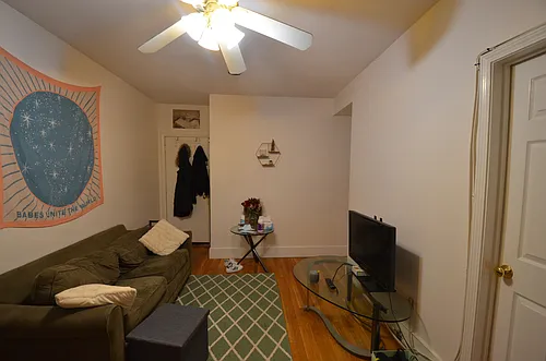 67 Symphony Rd #101 Photo 1