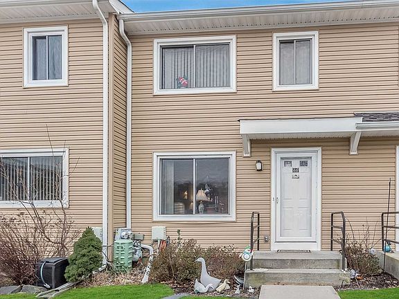 3rd image of 66 Townhouse Dr E Unit 14