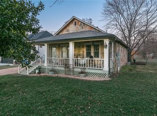 115 SE F St, Bentonville, AR 72712