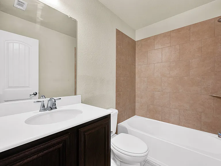 1300 Land Oak Rd — Photo 16