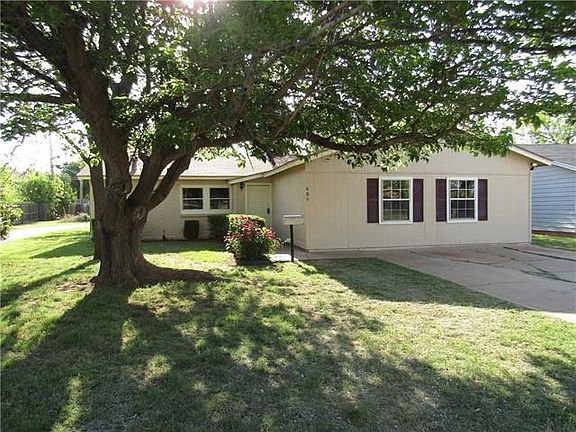 4th image of 609 S Bowie Dr