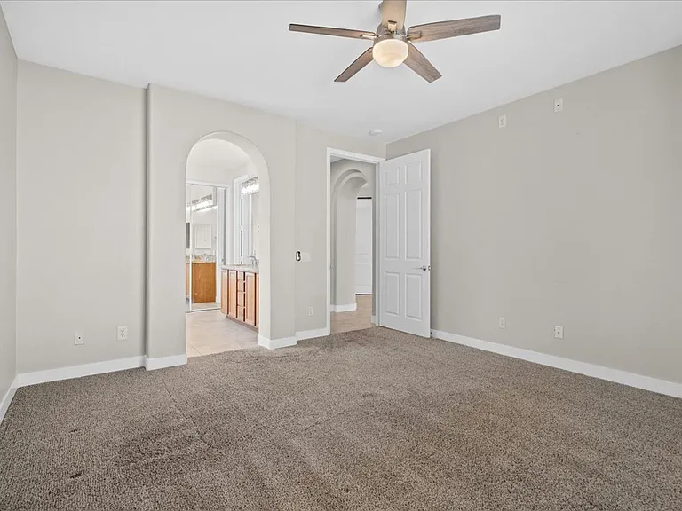 988 Buffalo River Ave — Photo 16