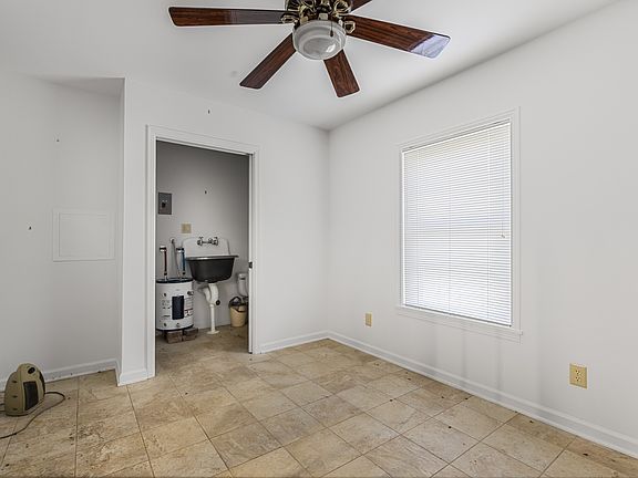 5th image of 2 Albert Fentress Rd Lot 2