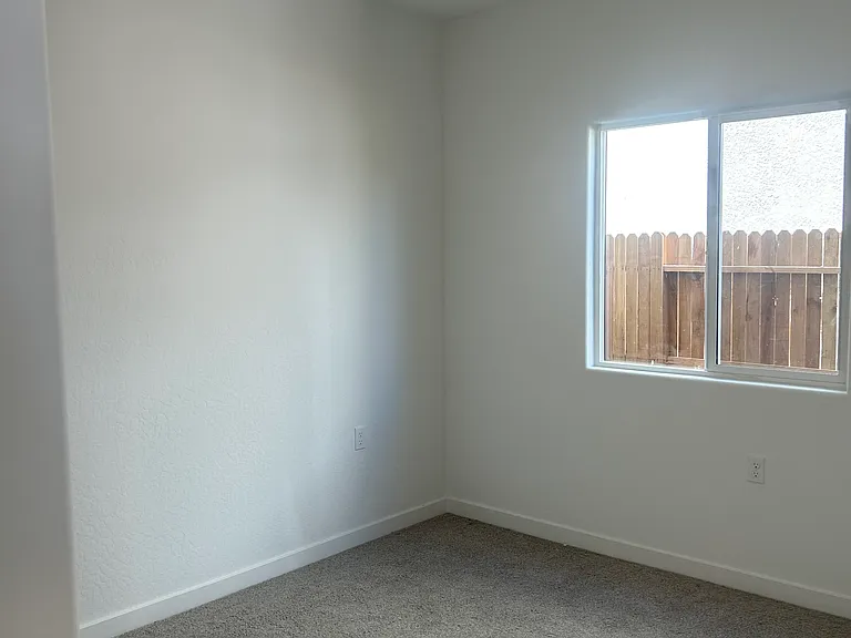 7189 E Amherst Ave — Photo 4
