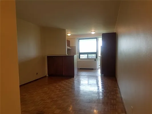 Sold by Robert E. Hill  | media 19