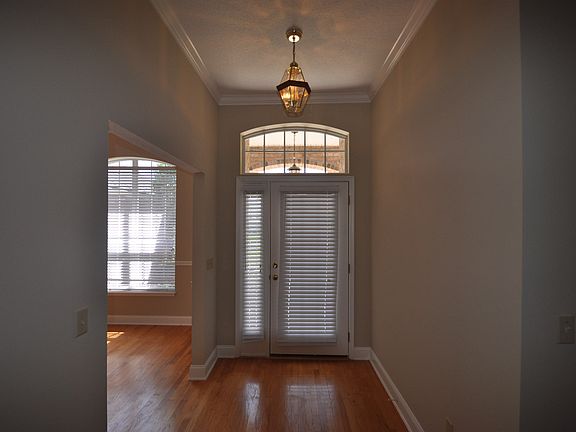 2nd image of 3272 Sequoyah Cir