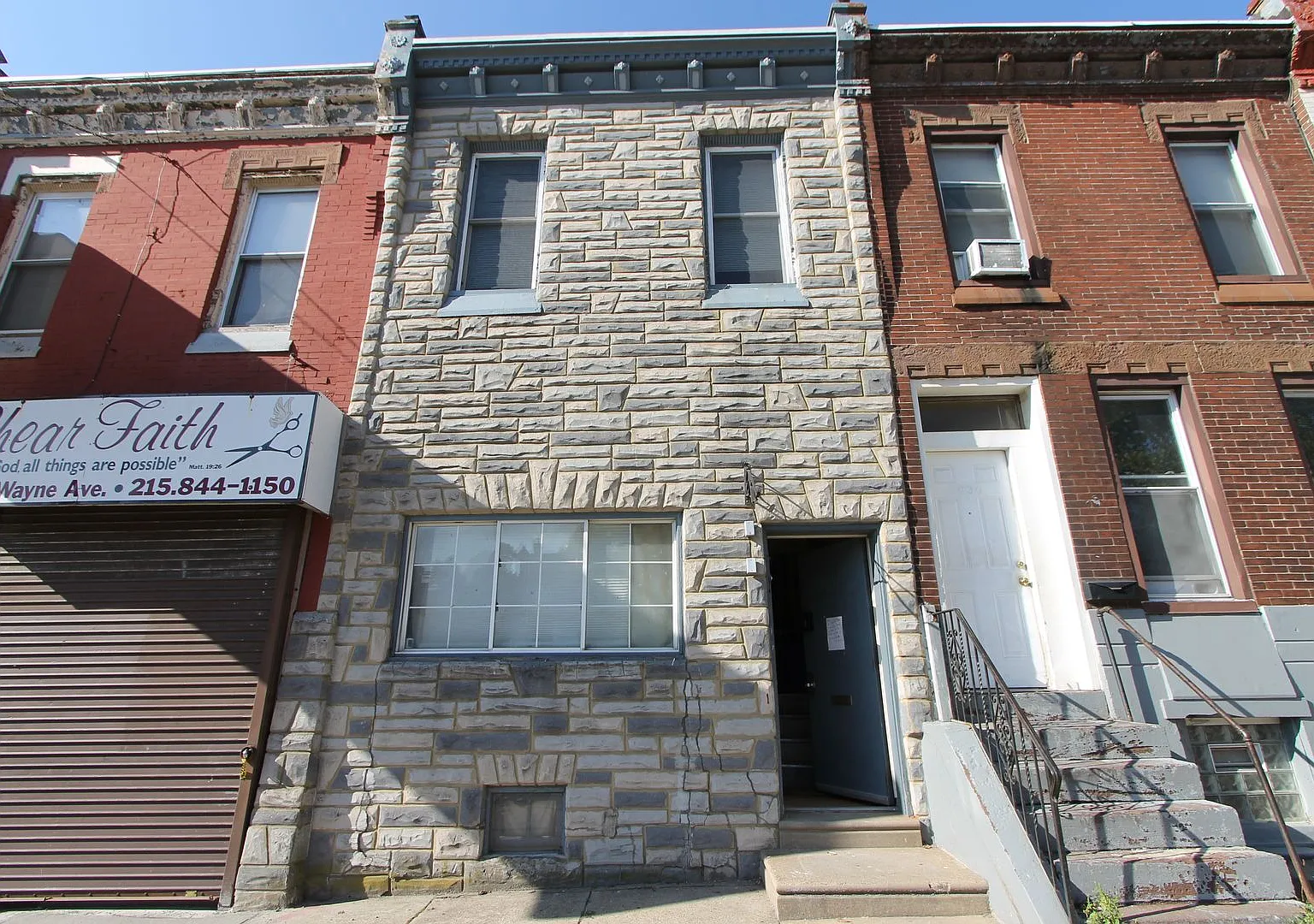 5028 Wayne — Photo 1
