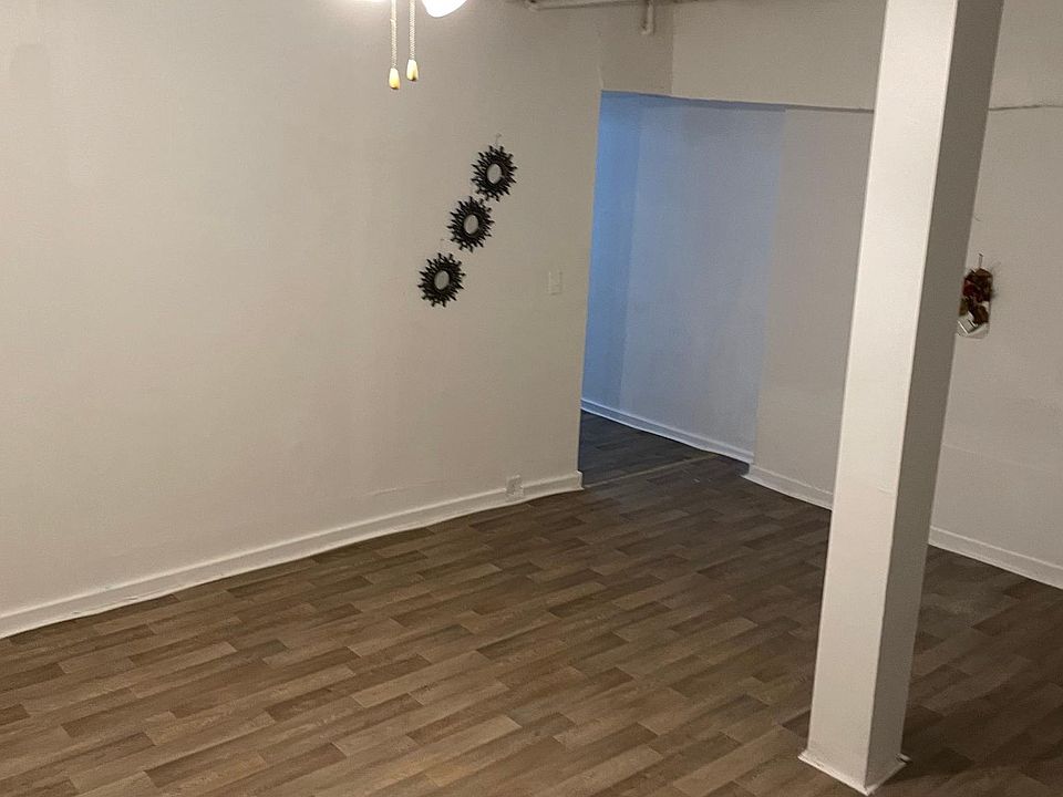 1st image of 17 E 198th St Floor 1