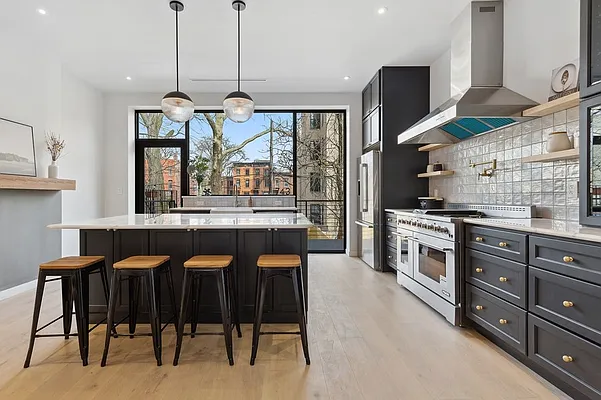 Rented by Brown Harris Stevens | media 16