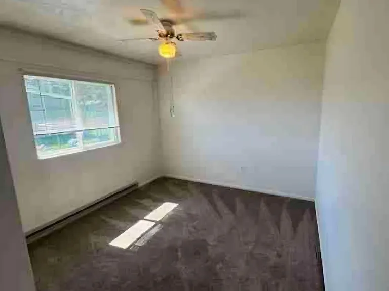 202 W 1st Ave #2 — Photo 4