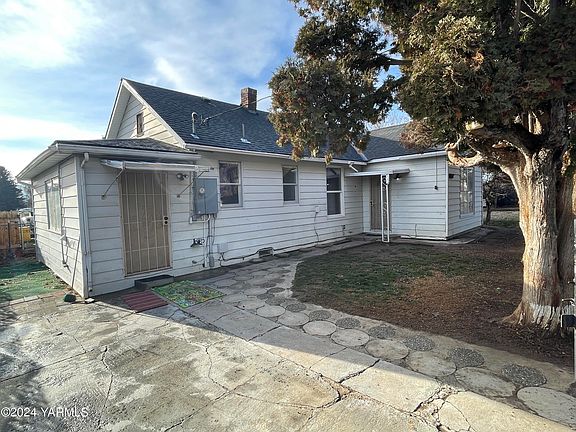 2nd image of 1806 Loren Ave