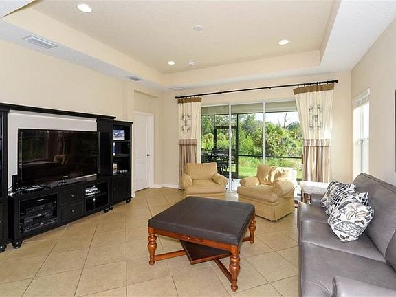 5th image of 11106 Blue Magnolia Ln