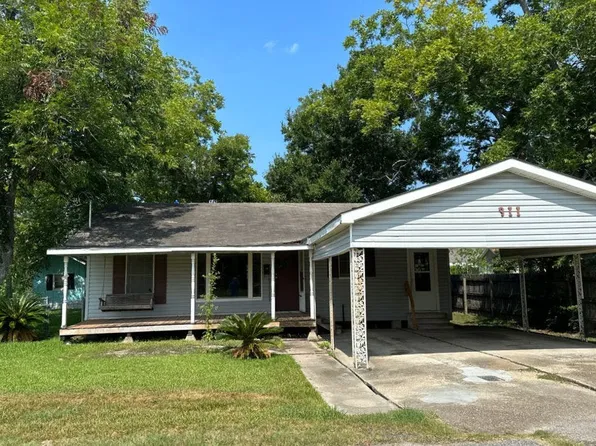 311 Hildebrandt St, Sulphur, LA 70663