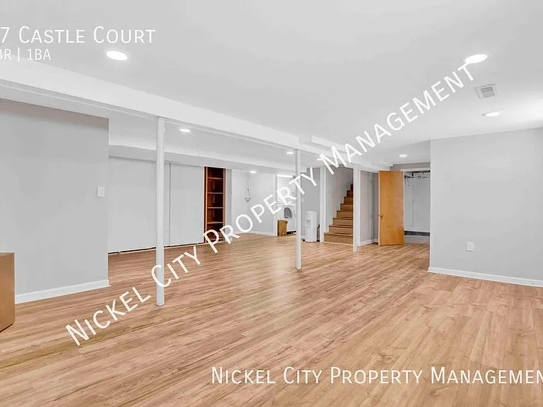 47 Castle Ct — Photo 23
