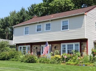 12 Mistletoe Dr, Matawan, NJ 07747