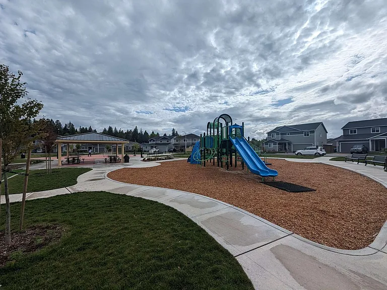 9108 Aster St SE — Photo 32