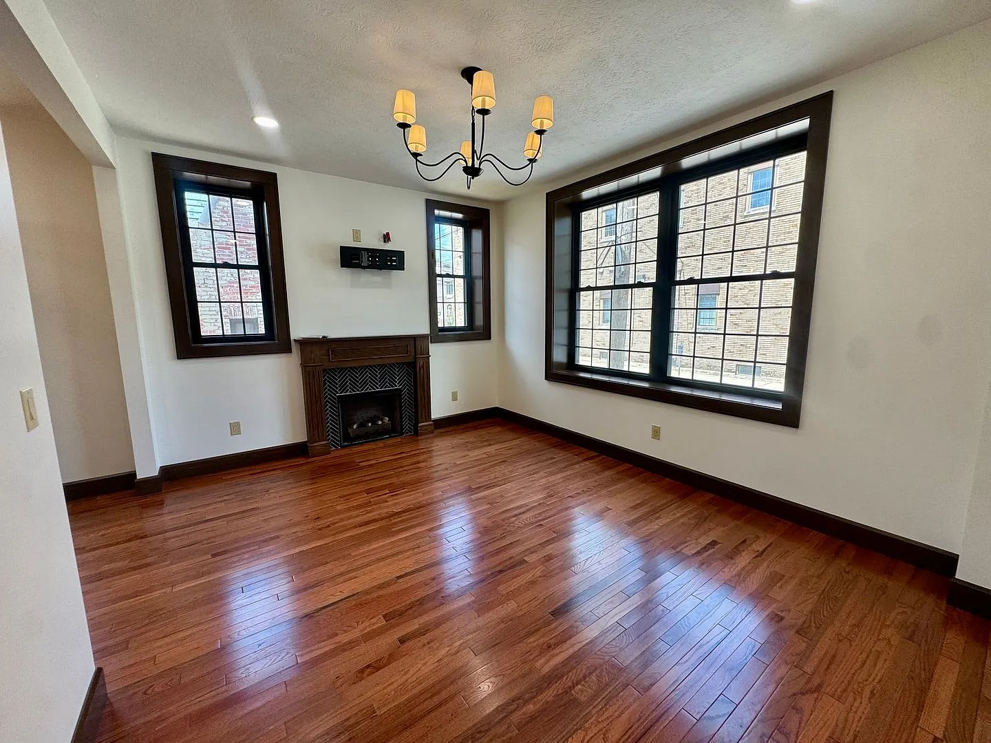 Meridian Flats — Photo 4