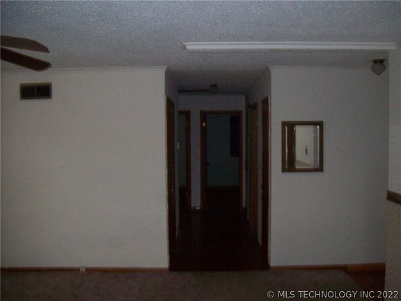 5th image of 1003 Lewis St