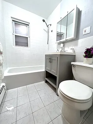 Rented by Daniel Gale Sotheby's International Realty | media 32