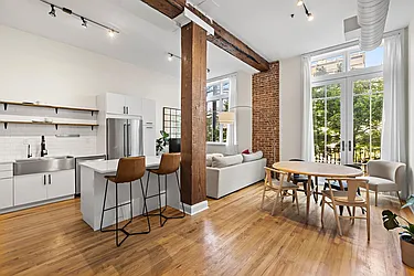 1023 Clinton Street, #2A