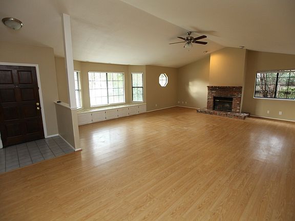 3rd image of 7239 Walnut Rd