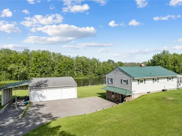 100 Hoag Dr, Phoenix, NY 13135