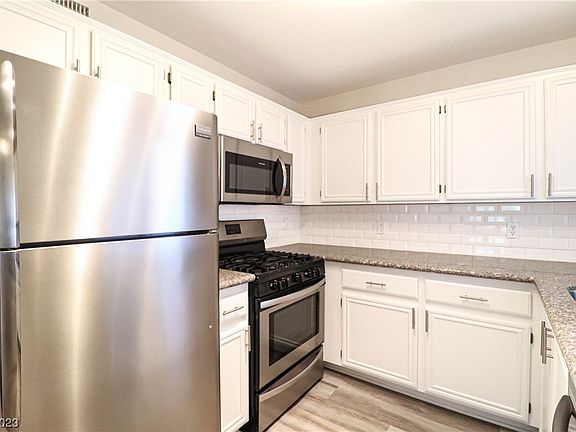 3rd image of 3125 N Buffalo Dr Unit 2129