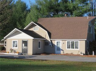 1096 County Route 4, Central Square, NY 13036