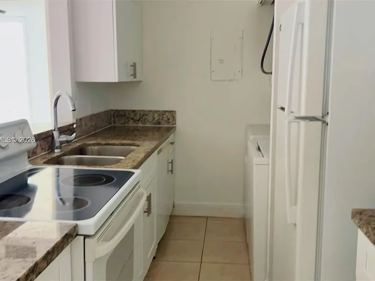 4435 Treehouse Ln #27H — Photo 19