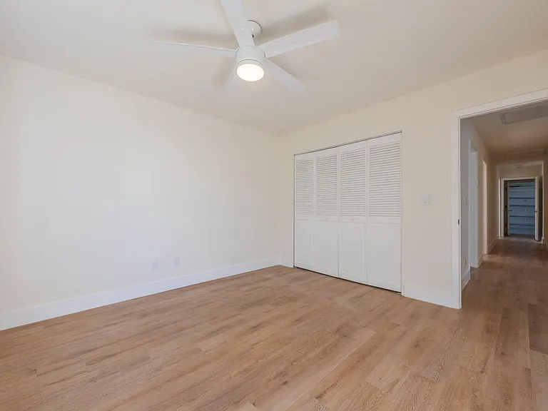 22352 Martella Ave — Photo 13
