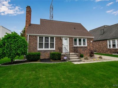 25 Cresthaven Dr, Cheektowaga, NY, 14225