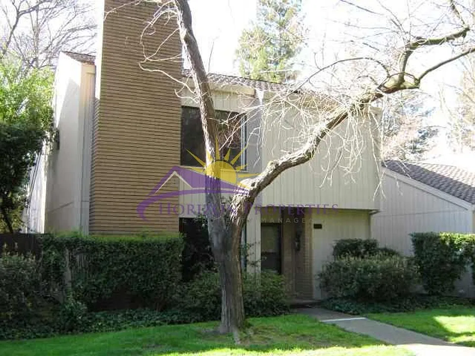 210 Dunbarton Cir