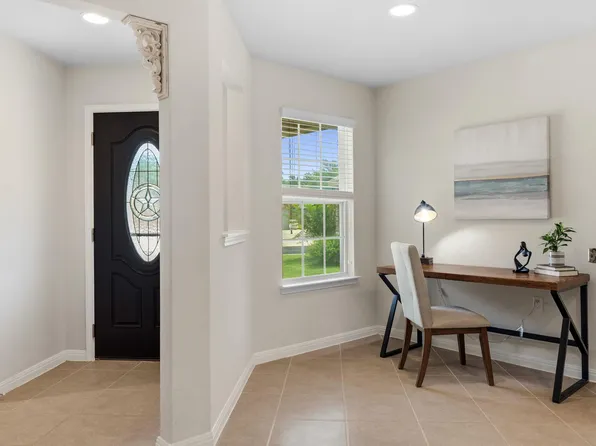 308 Holiday Creek Ln, Georgetown, TX 78633