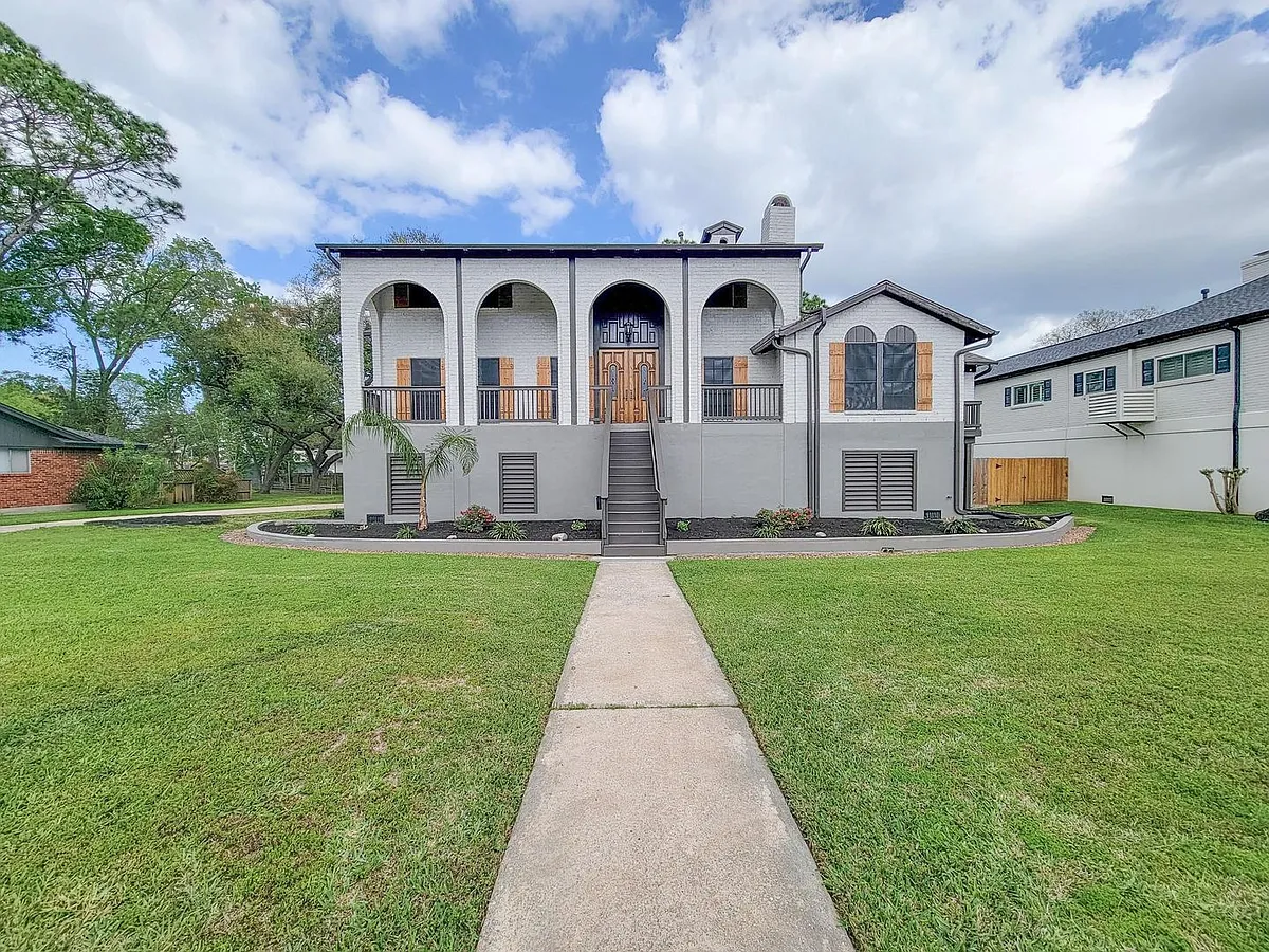 Building Photo - 18603 Point Lookout Dr
