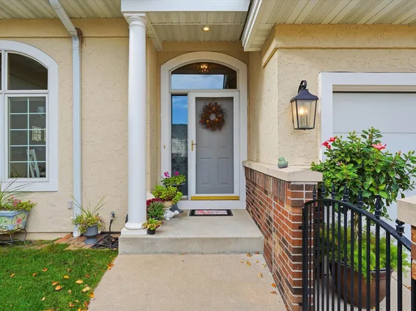 16737 49th Pl N, Plymouth, MN 55446