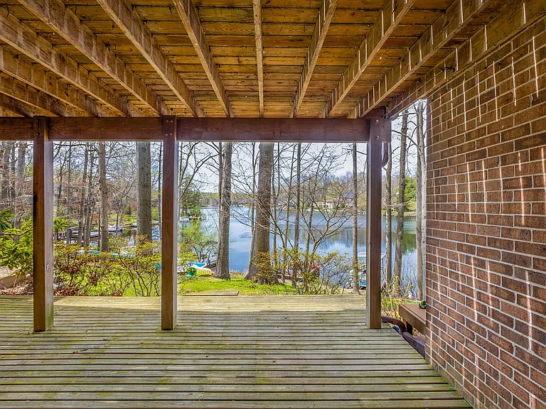11030 Thrush Ridge Rd — Photo 47