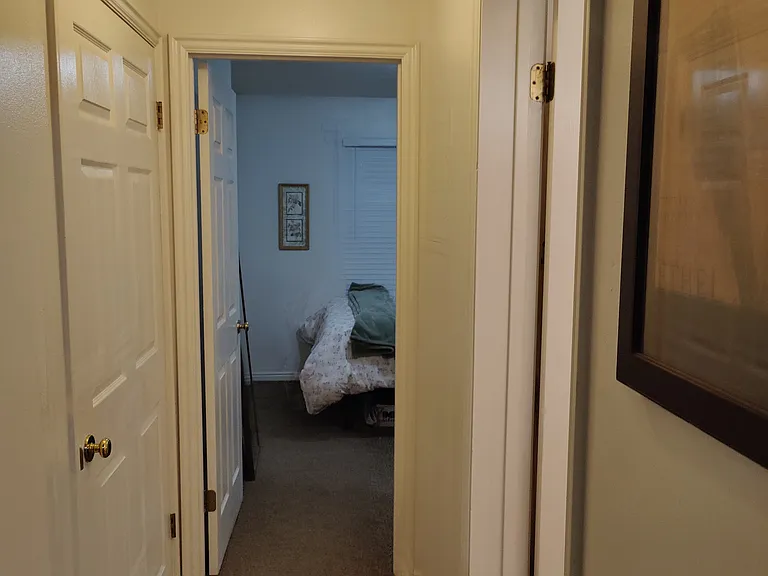 465 N 300 W #22 — Photo 13