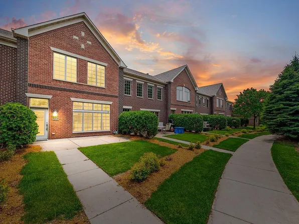 12426 Flanders Ct NE Unit G, Blaine, MN 55449