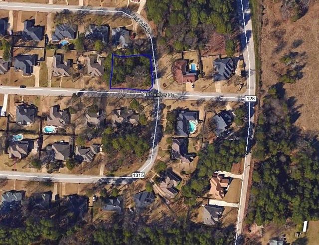 1st image of Old Oak Dr