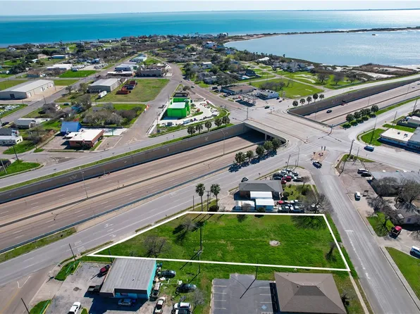 (undisclosed Address), Portland, TX 78374