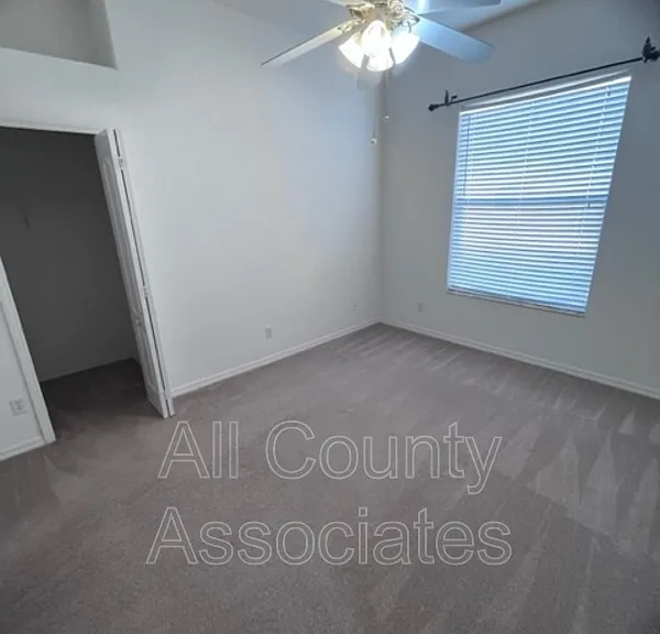12147 Putter Green Ct — Photo 16