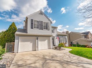 1330 Fountain Rd, Newtown, PA 18940