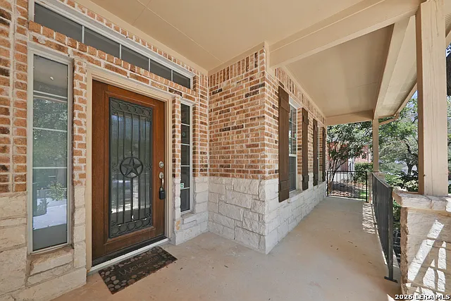 4 bed, 2.5 bath, 2709 sqft, $2,650 — Photo 4