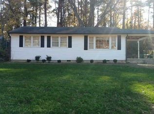 3404 Pinecrest Dr, Raleigh, NC 27609